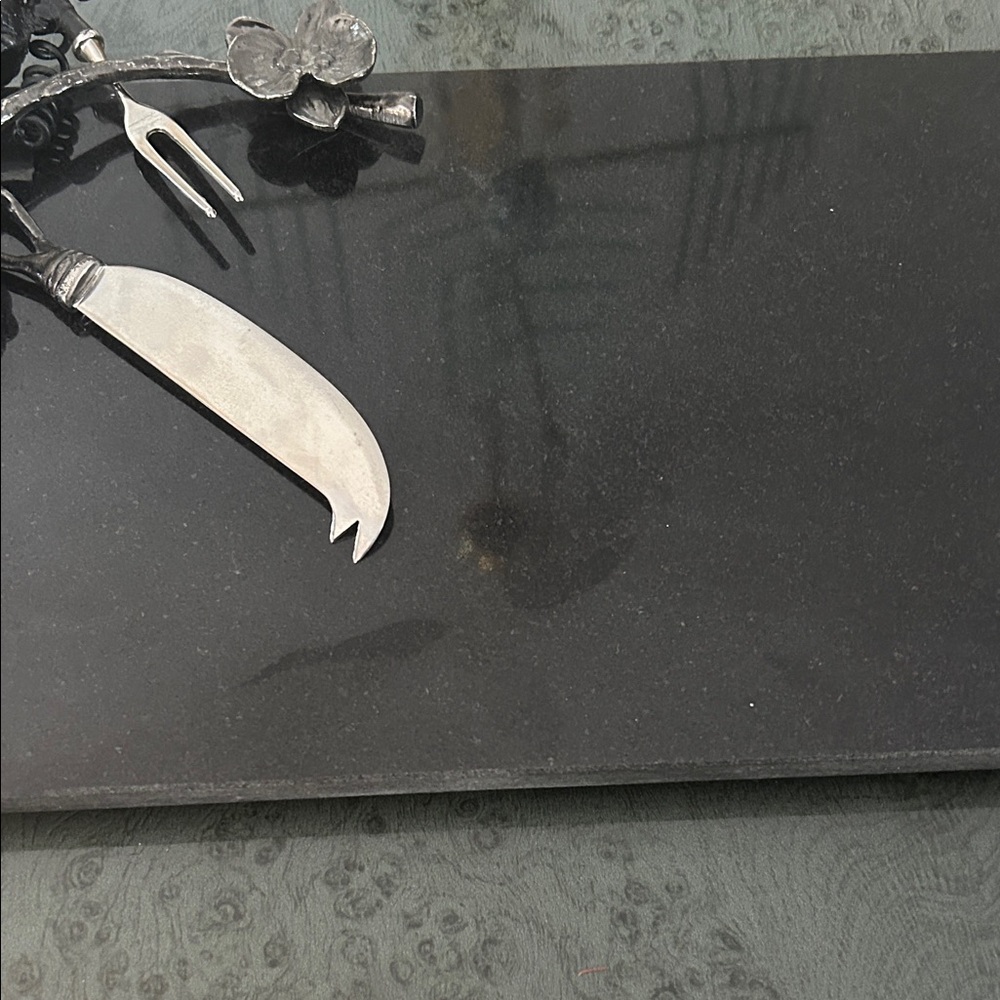 Michael Aram Cheese board with Knife and Fork Set